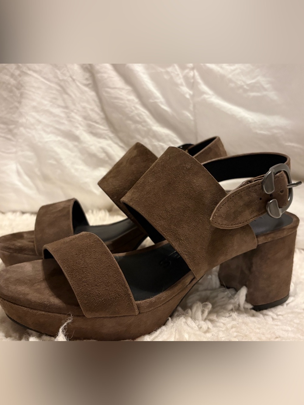 Size 7 Women’s Aerosoles Java Brown Suede Platform Sandals - Classic Comfort